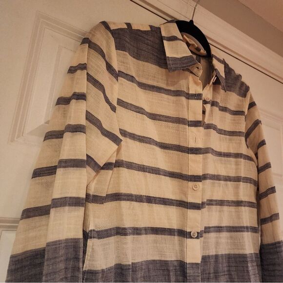 Oneill blue and white striped button up shirt S - Picture 2 of 5